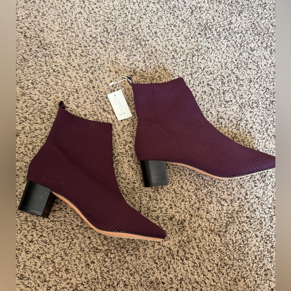 Joie Neely glove ankle boots - Picture 1 of 4